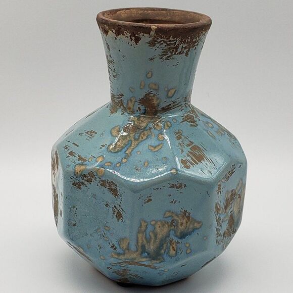 Studio Art Powder Blue Art Pottery Octagonal Faceted Vase - Picture 7 of 10